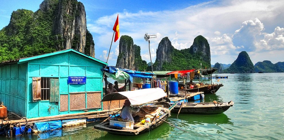 Ba Hang Fishing Village - Halong Bay - Quang Ninh - Vietnam